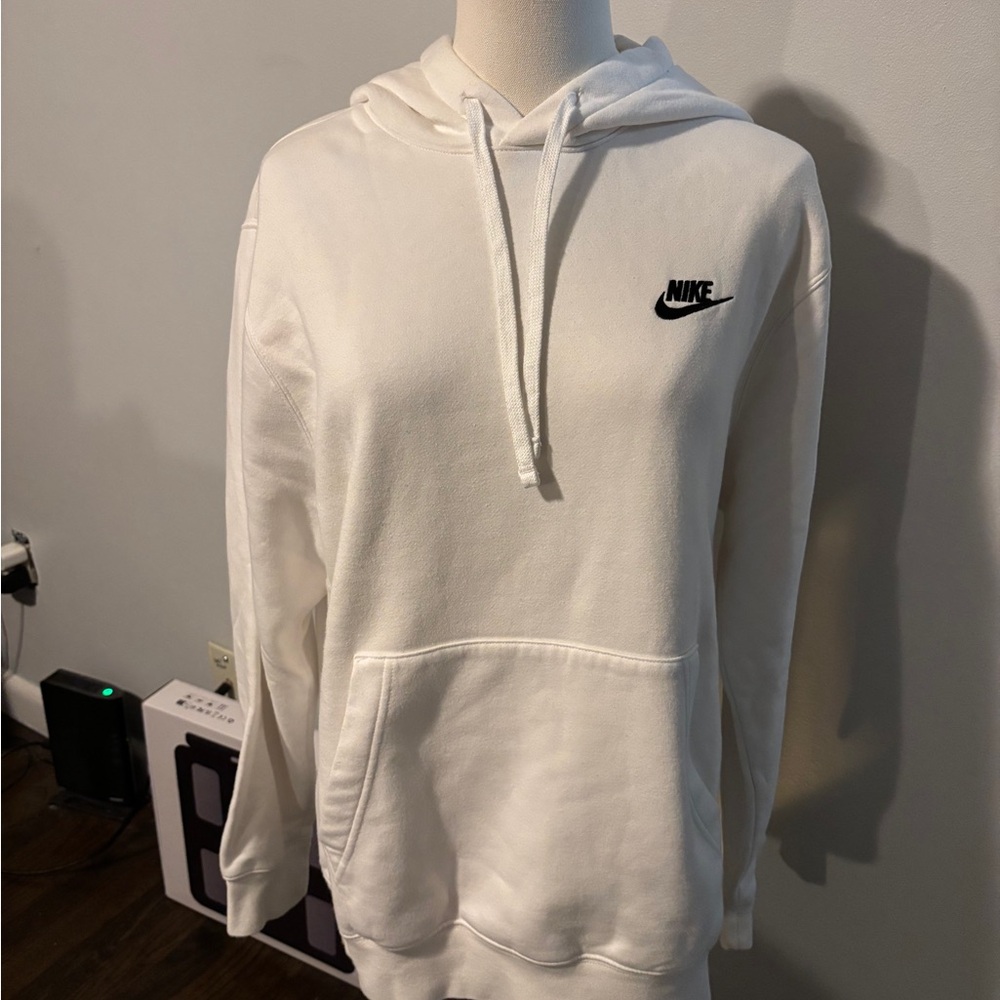 Nike White Pullover Hoodie with Black Swoosh Tag